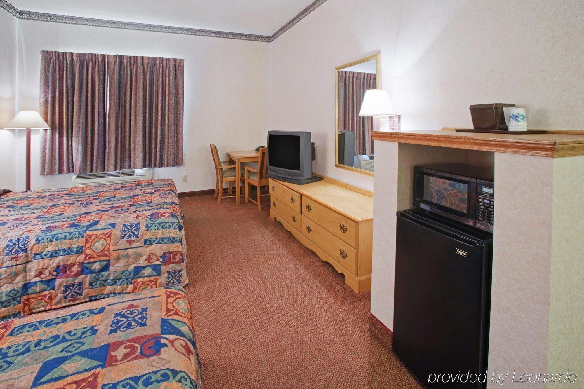 Quality Inn & Suites Kilgore-Longview Oda fotoğraf